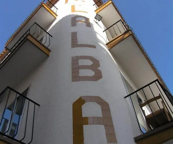 L'alba Pensjonat 4*